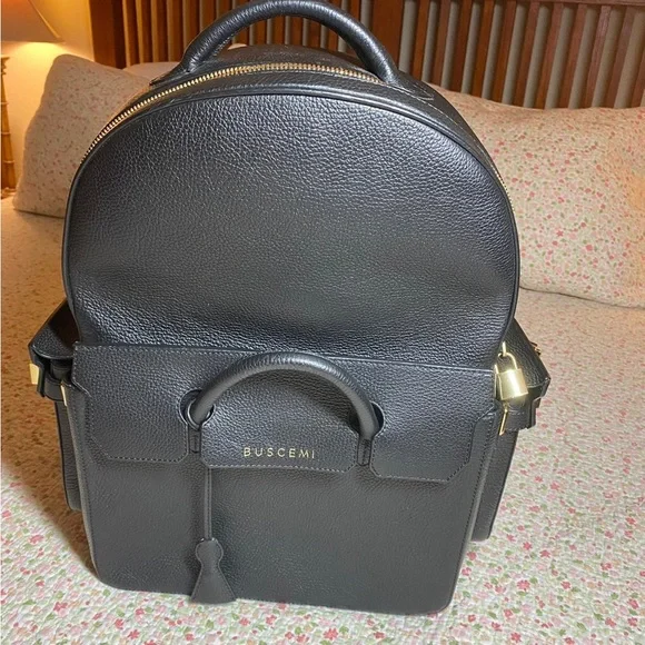 Buscemi　ブシェミ　バックパック ブシェミ バックパック 【公式通販】